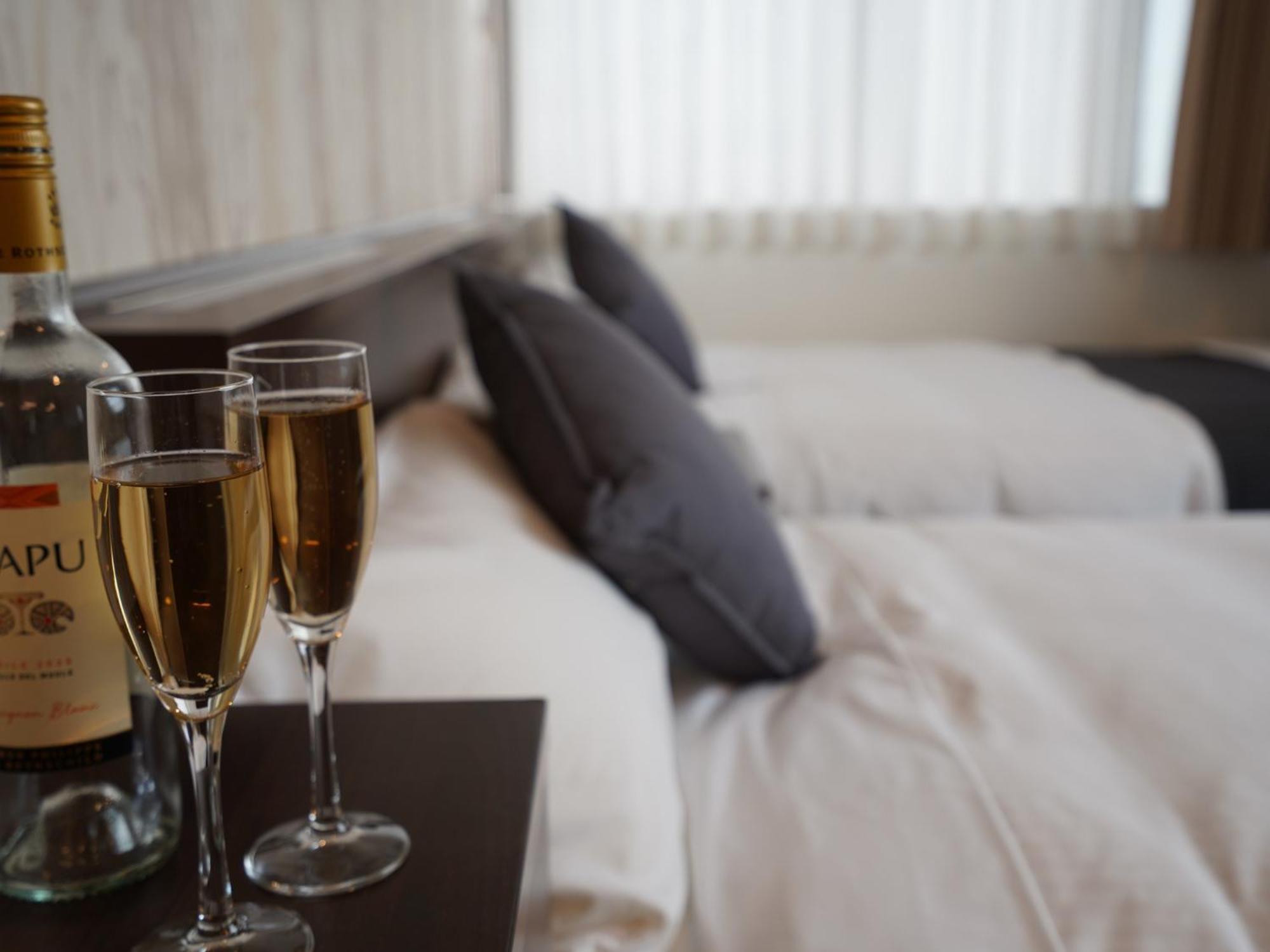 Hotel New Gaea Domemae Фукуока Екстер'єр фото